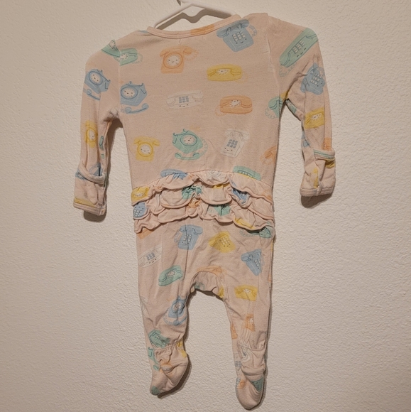 Angel Dear Bamboo footie sleeper convertible cuffs ruffle butt 0-3 months - Picture 4 of 6